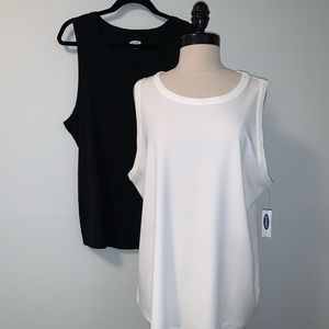 2 Old Navy sleeveless tops.